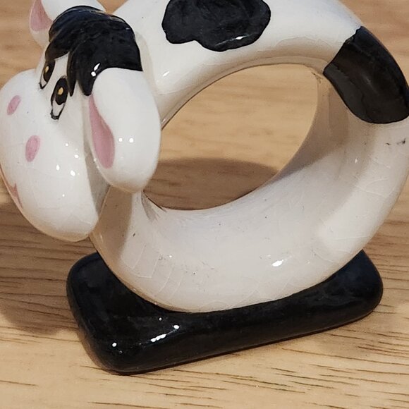 Black & White Dairy Cow Ceramic Napkin Rings Farmhouse Style W 4 Cow Corn Cobs - Picture 3 of 3